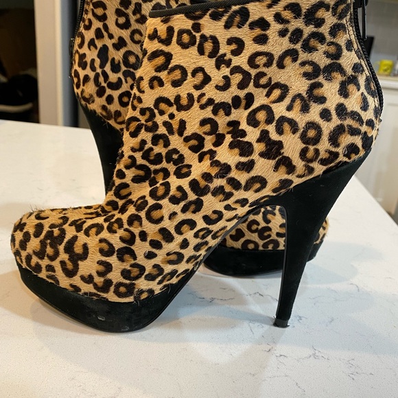 Aldo Jaguar/cheetah print Boots - Picture 2 of 4